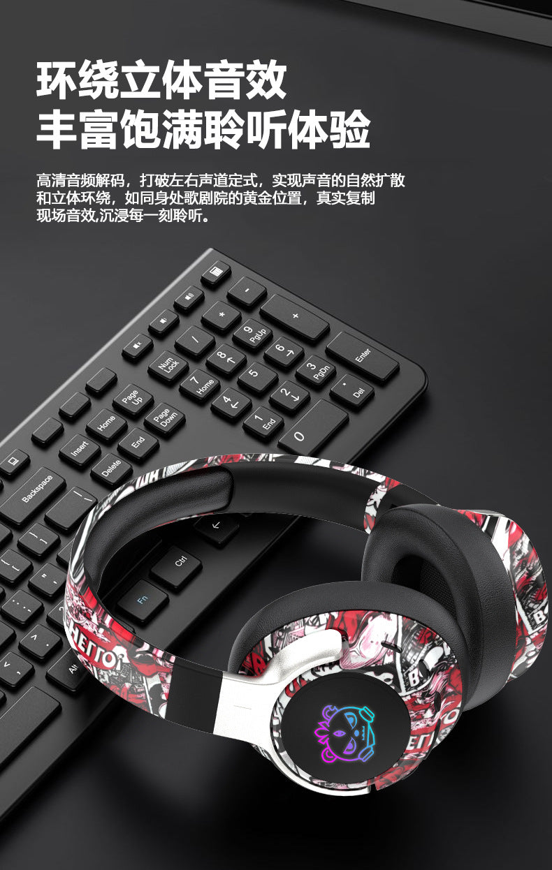2026 Popular Bluetooth Headphones Over-Ear Headphones with Painted Graffiti Led Lighting 3D Seamless Earcups Private Model