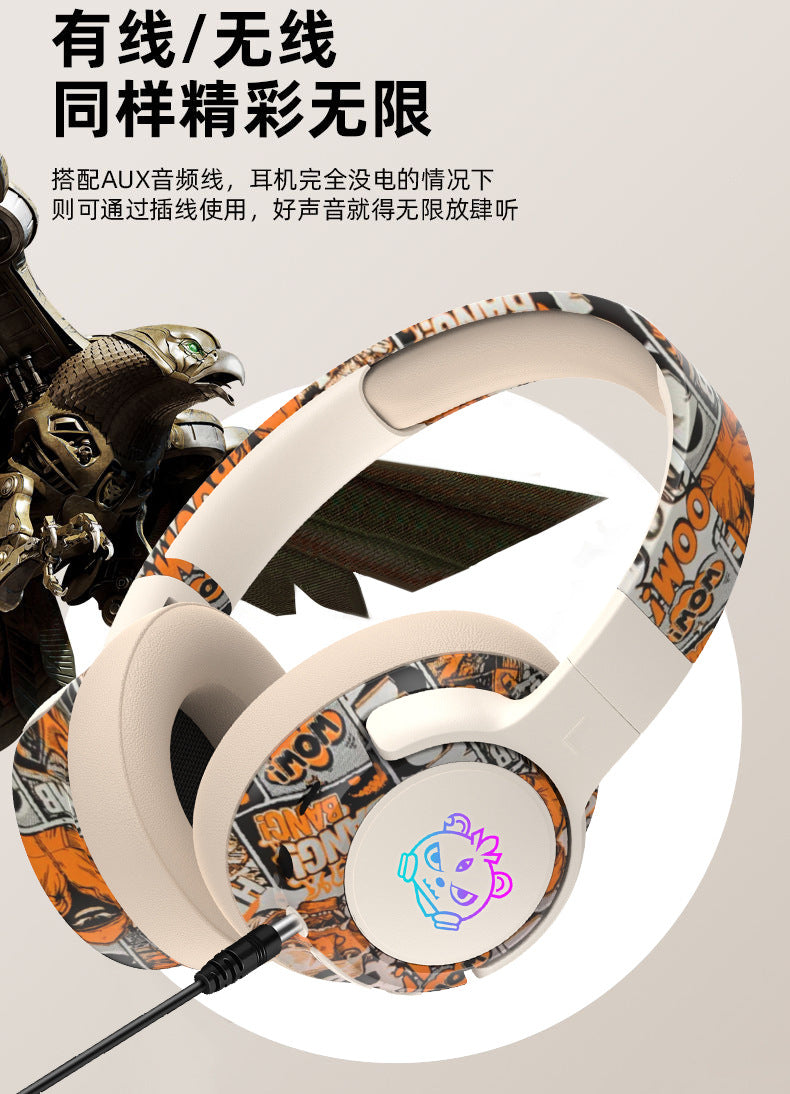 2026 Popular Bluetooth Headphones Over-Ear Headphones with Painted Graffiti Led Lighting 3D Seamless Earcups Private Model